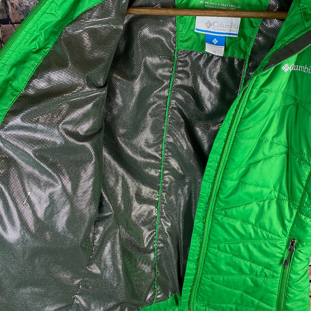 Columbia Green Puffer Jacket - Picture 5 of 6